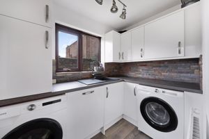 Ash Tree Close